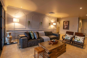 Penthouse Pleasure at Point Harbour